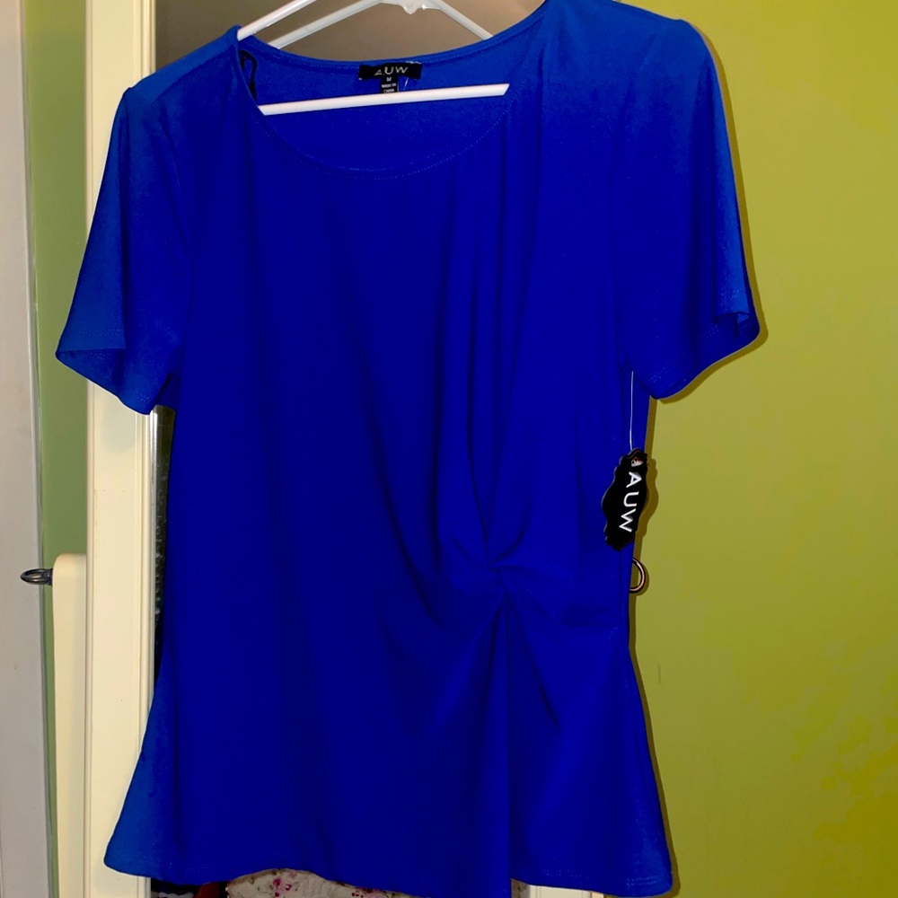New! Blouse Size M